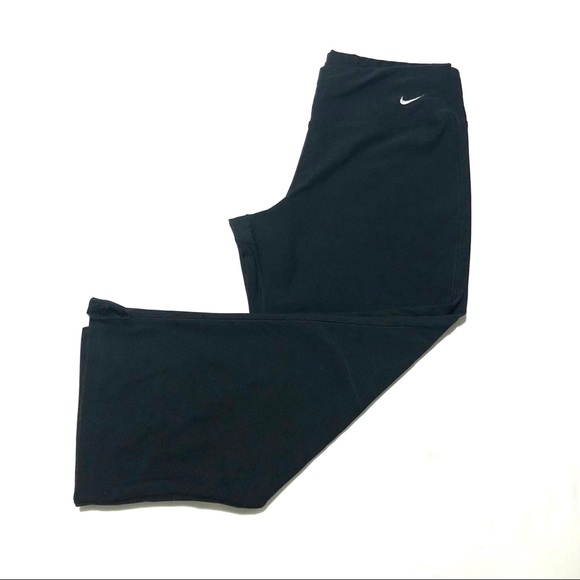 Nike Fit Dry Wide Legged Capri Cropped Leggings - Picture 6 of 8